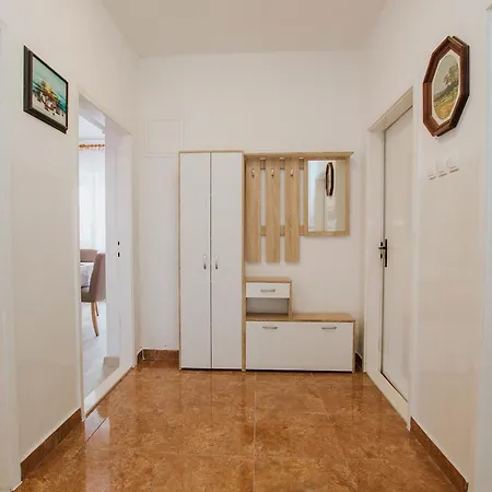 House Josipa Τρογκίρ