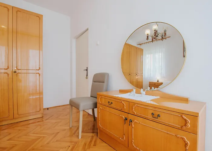 House Josipa Semesterbostad *